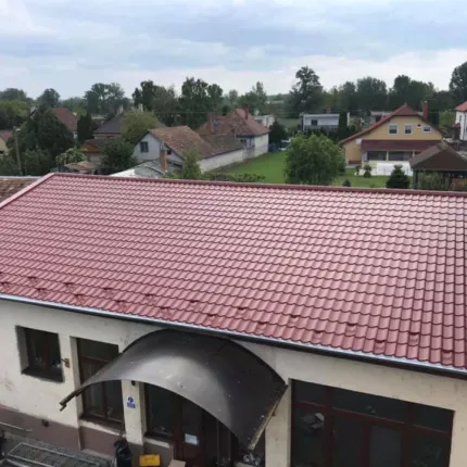 Rekonštrukcie - Plechové krytiny - Strechy Okoč